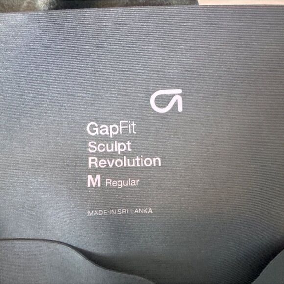 GapFit Sculpt Revolution Camouflage Leggings M Regular - Picture 3 of 4